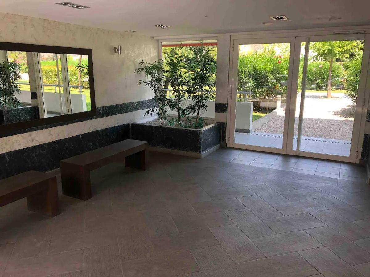 Cote D'Azur Joli Studio 50M Plage, Climatisation , Parking. Villeneuve-Loubet Ngoại thất bức ảnh