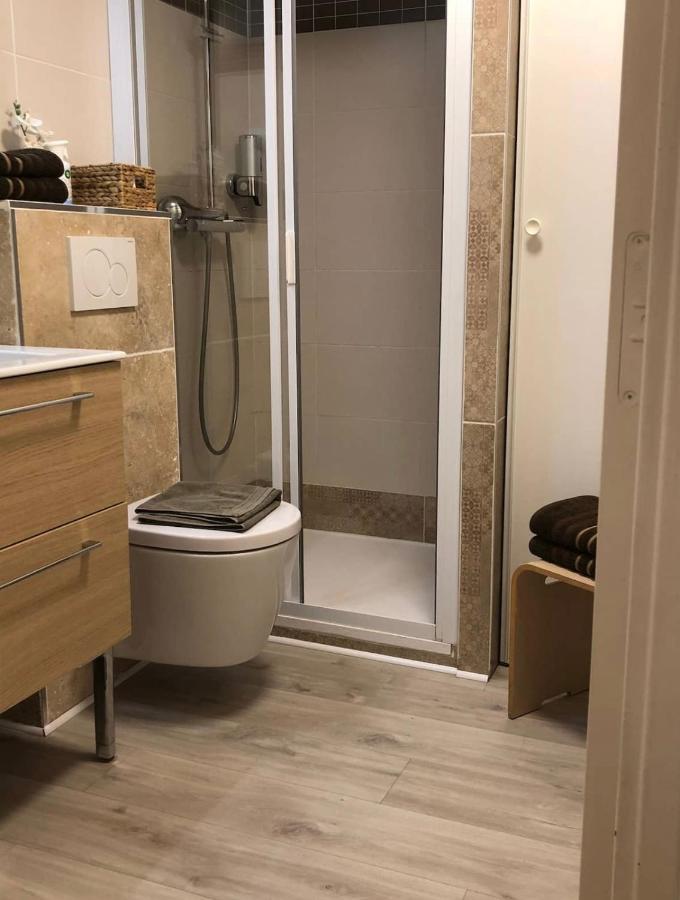 Cote D'Azur Joli Studio 50M Plage, Climatisation , Parking. Villeneuve-Loubet Ngoại thất bức ảnh